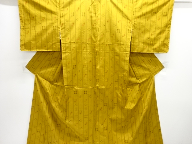 JAPANESE KIMONO / KIMONO ENSEMBLE & DOCHUGI / SILK / HAND WOVEN TSUMUGI / KASURI PATTERN